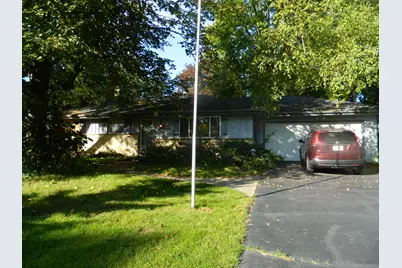415  Catskill Rd, Brookfield, WI 53186 - Photo 2