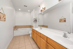 1220 E Locust St, Milwaukee, WI 53212 - Photo 8