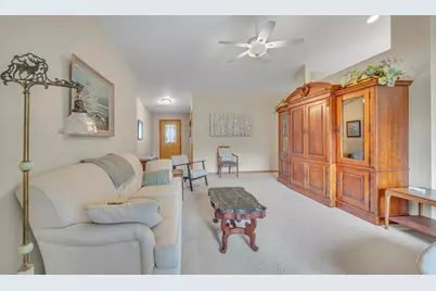1715  Springwood Ct, Sheboygan, WI 53081 - Photo 6