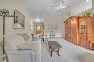 1715 Springwood Ct, Sheboygan, WI 53081 - Photo 6