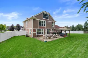 914 Durango Dr, Hartford, WI 53027 - Photo 60