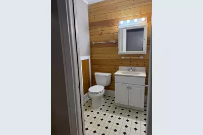 2122 S 77th St, West Allis, WI 53219 - Photo 14
