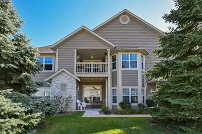 W159N4824  Graysland Dr, Menomonee Falls, WI 53051 - Photo 32