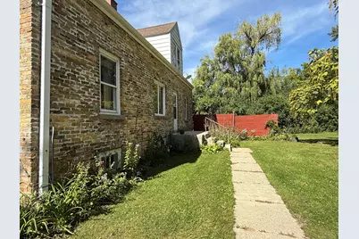 2786 S Moorland Rd, New Berlin, WI 53151 - Photo 18