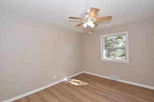 3472 E Ryan Rd, Oak Creek, WI 53154 - Photo 14