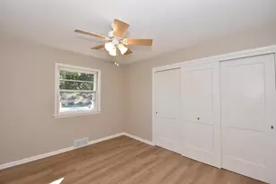 3472 E Ryan Rd, Oak Creek, WI 53154 - Photo 14