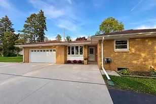3472 E Ryan Rd, Oak Creek, WI 53154 - Photo 1
