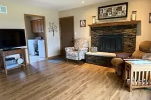 W227S7710 Oakview Dr, Vernon, WI 53103 - Photo 10