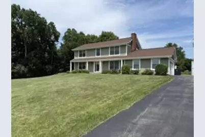 W227S7710  Oakview Dr, Vernon, WI 53103 - Photo 1