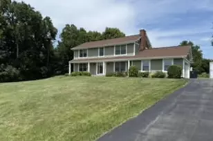 W227S7710 Oakview Dr, Vernon, WI 53103 - Photo 1