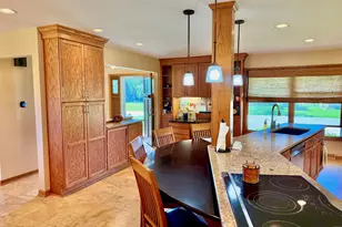 W227S7710 Oakview Dr, Vernon, WI 53103 - Photo 10