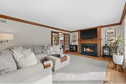 W308N1801  Westlake Cir, Delafield, WI 53018 - Photo 12