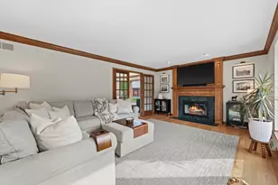 W308N1801 Westlake Cir, Delafield, WI 53018 - Photo 12