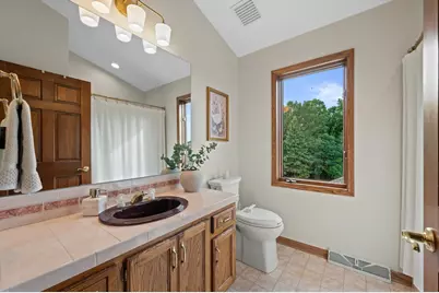 W308N1801  Westlake Cir, Delafield, WI 53018 - Photo 26
