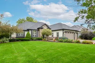 W178S6607 Paige Ct, Muskego, WI 53150 - Photo 2