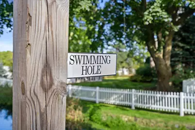 2237  Washington Ave, Cedarburg, WI 53012 - Photo 80