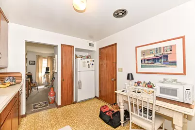 9423 W Mount Vernon Ave #9425, Milwaukee, WI 53226 - Photo 6