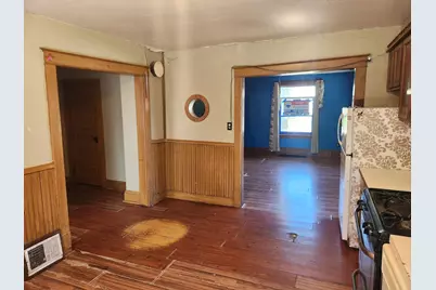 6063 S Railroad St, Lyons, WI 53105 - Photo 8