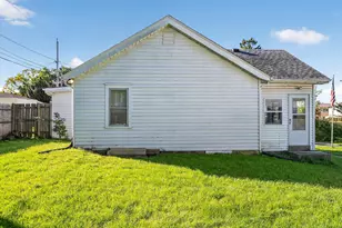 2045 Golf Ave, Racine, WI 53404 - Photo 22