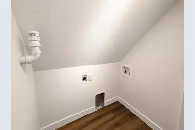 335 N 41st St, Milwaukee, WI 53208 - Photo 20
