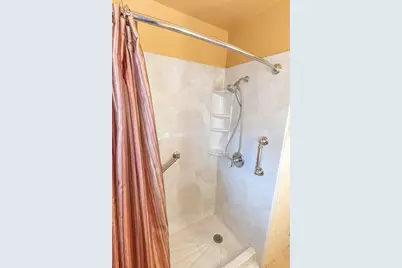 819 N 25th St, Sheboygan, WI 53081 - Photo 12