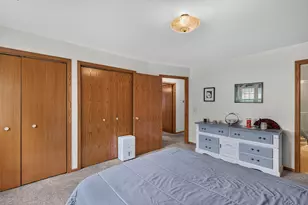 191 Bur Oak Ln, Grafton, WI 53024 - Photo 22