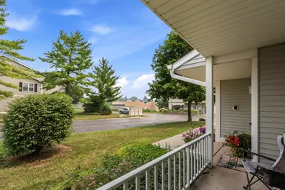 191  Bur Oak Ln #B, Grafton, WI 53024 - Photo 18