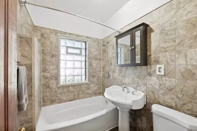 3035 N 55th St, Milwaukee, WI 53210 - Photo 12