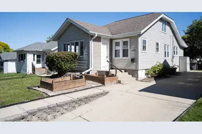 2438 N 58th St, Milwaukee, WI 53210 - Photo 2