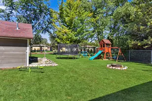 28248 N Lake Dr, Racine, WI 53185 - Photo 28