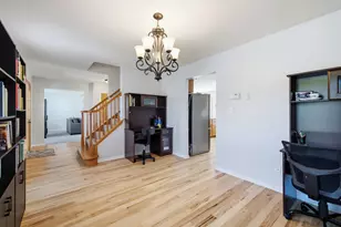 1413 Lee Ave, West Bend, WI 53090 - Photo 8
