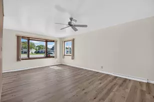 8536 18th Ave, Kenosha, WI 53143 - Photo 4