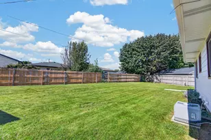8536 18th Ave, Kenosha, WI 53143 - Photo 22
