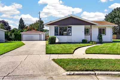 8536  18th Ave, Kenosha, WI 53143 - Photo 2