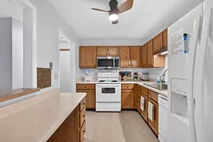 7000 Mariner Dr, Racine, WI 53406 - Photo 6