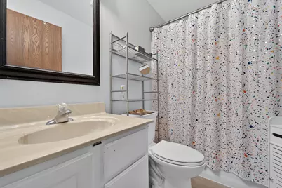 7000  Mariner Dr #104, Racine, WI 53406 - Photo 12