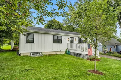 190  Dewey Ave, Fontana, WI 53125 - Photo 4
