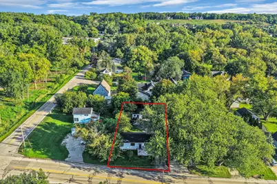 190  Dewey Ave, Fontana, WI 53125 - Photo 46