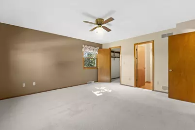 5630  Rachel Gln, Racine, WI 53402 - Photo 26