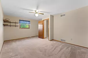5630 Rachel Glen, Racine, WI 53402 - Photo 36