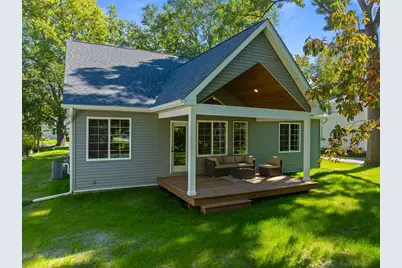 211 S 5th Ave, Walworth, WI 53184 - Photo 4