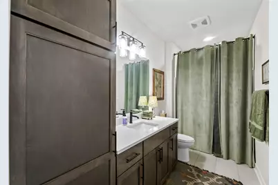 410  Prairie Song Ct, Waukesha, WI 53188 - Photo 24