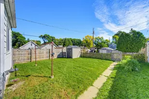 3420 S Pine Ave, Milwaukee, WI 53207 - Photo 26