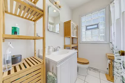 3420 S Pine Ave, Milwaukee, WI 53207 - Photo 16