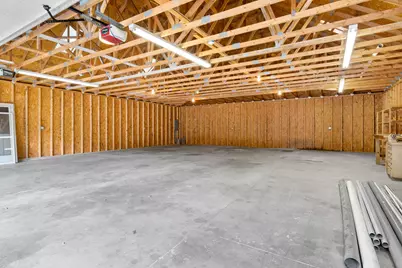 6873 W 7 Mile Rd, Racine, WI 53108 - Photo 10