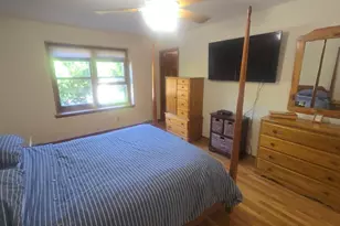 3985 S Stonewood Rd, New Berlin, WI 53151 - Photo 14