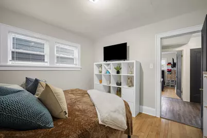 3436 S 11th St, Milwaukee, WI 53215 - Photo 8