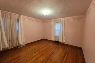 3809 S Clement Ave, Milwaukee, WI 53207 - Photo 14