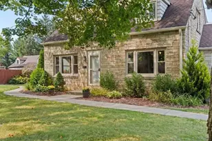 12312 W McShane Rd, Franklin, WI 53132 - Photo 1