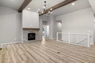 1915 Paul Rd, Manitowoc, WI 54220 - Photo 4